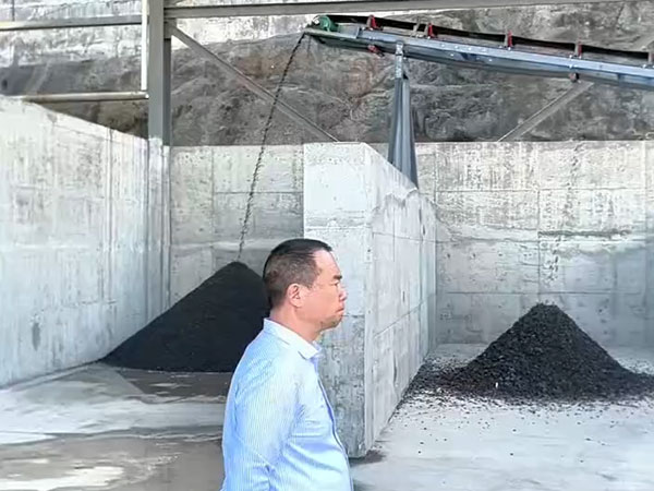 巴中市瀝青再生料（RAP）破碎篩分生產(chǎn)線(xiàn)